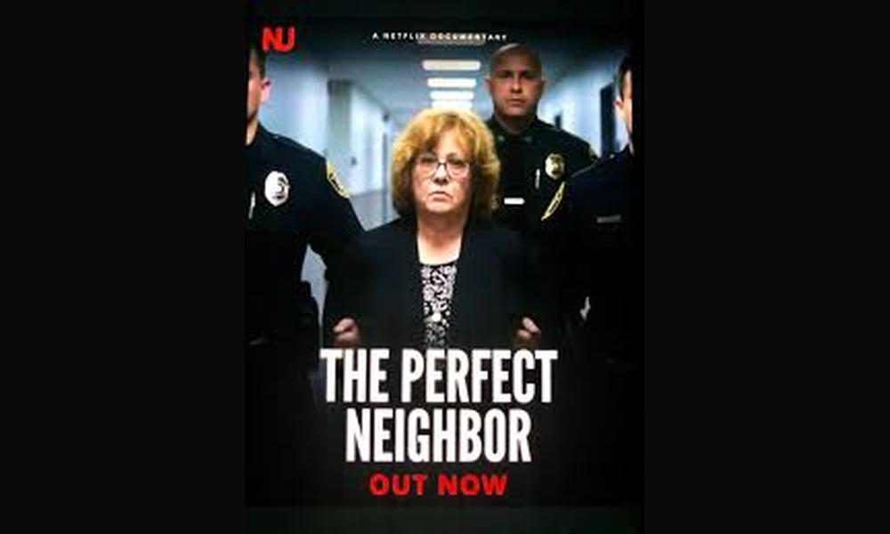 Zvanični plakat za dokumentarni film „The Perfect Neighbor“ sa centralno postavljenim portretom i tematskom pozadinom za Altaniku.