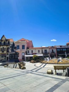 Плоштад Магнолија, Битола